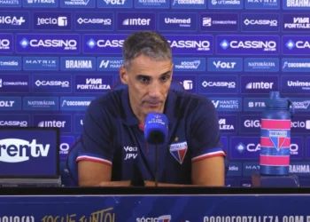 Vojvoda surpreende e contrato está sendo assinado com time da Série C