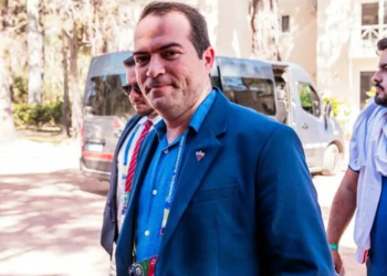 Marcelo Paz abre a carteira e Fortaleza ganha muito dinheiro com venda de zagueiro