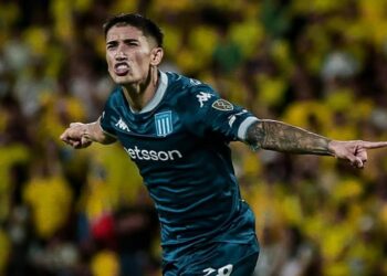 Racing pediu um caminhão de dinheiro para negociar Santiago Solari com o Fortaleza