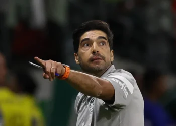 Goleiro do Palmeiras assina com o Fortaleza