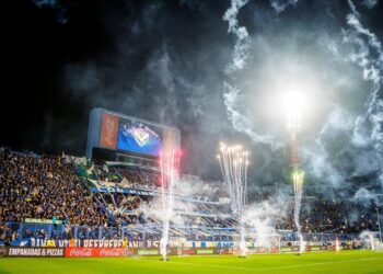 Renato Paiva recebe ótima notícia logo antes de enfrentar o Vélez