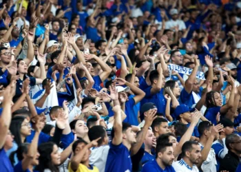 Meia que ecantou Minas Gerais deixa o Cruzeiro e assina com rival do Fortaleza