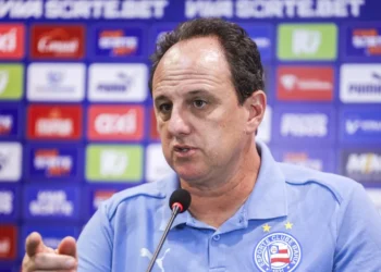 Rogério Ceni gera influência e volante toma decisão sobre deixar o Bahia
