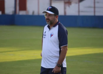 Fortaleza já anunciou Enderson Moreira como novo técnico