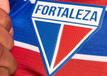 Jogadores do Fortaleza correm dobrado e vencem por 9 a 0