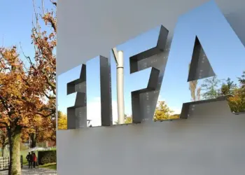 FIFA avisa que vai distribuir R$ 1,8 bilhão para alguns clubes do Brasil