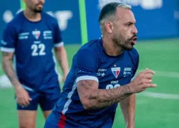 Moisés só voltou ao Fortaleza e já pode ganhar chance da vida contra o Cruzeiro