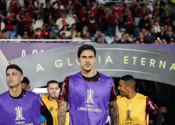 Atacante carrasco do Flamengo reforça o Fortaleza na reta final da Série A