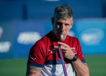 Martín Palermo comemora encontro com velho artilheiro conhecido no Fortaleza