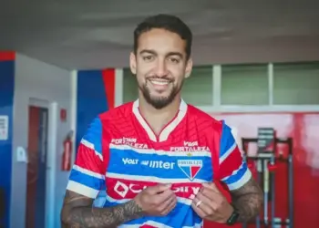 Matheus Pereira aguarda decisão e deve assinar com rival do Fortaleza nas próximas semanas