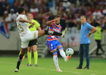 Nem tudo está perdido: Fortaleza assume lugar do Santos na tabela